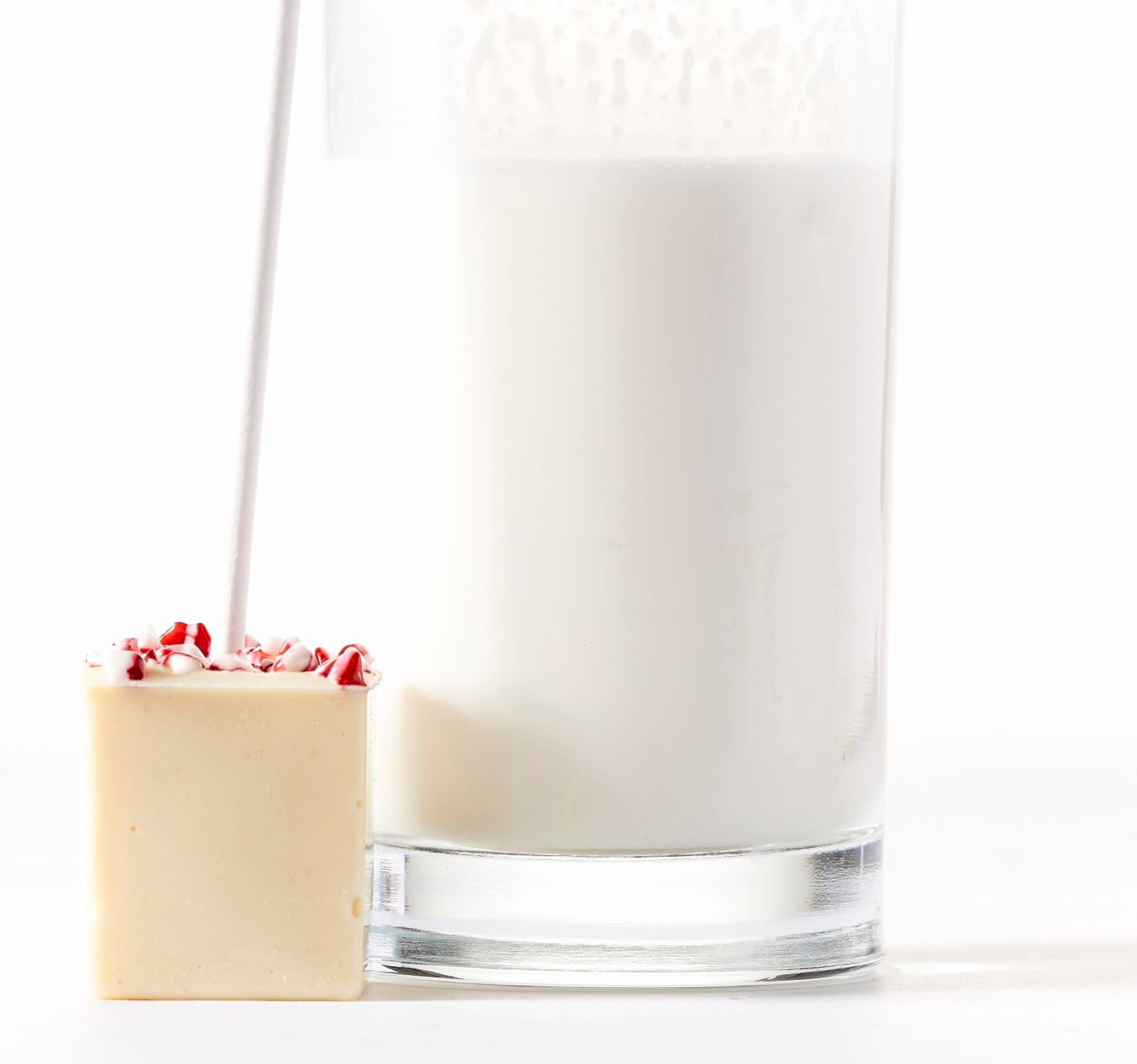 Wooden Table Baking Company - Peppermint Candy White Chocolate on a Stick (hot cocoa)