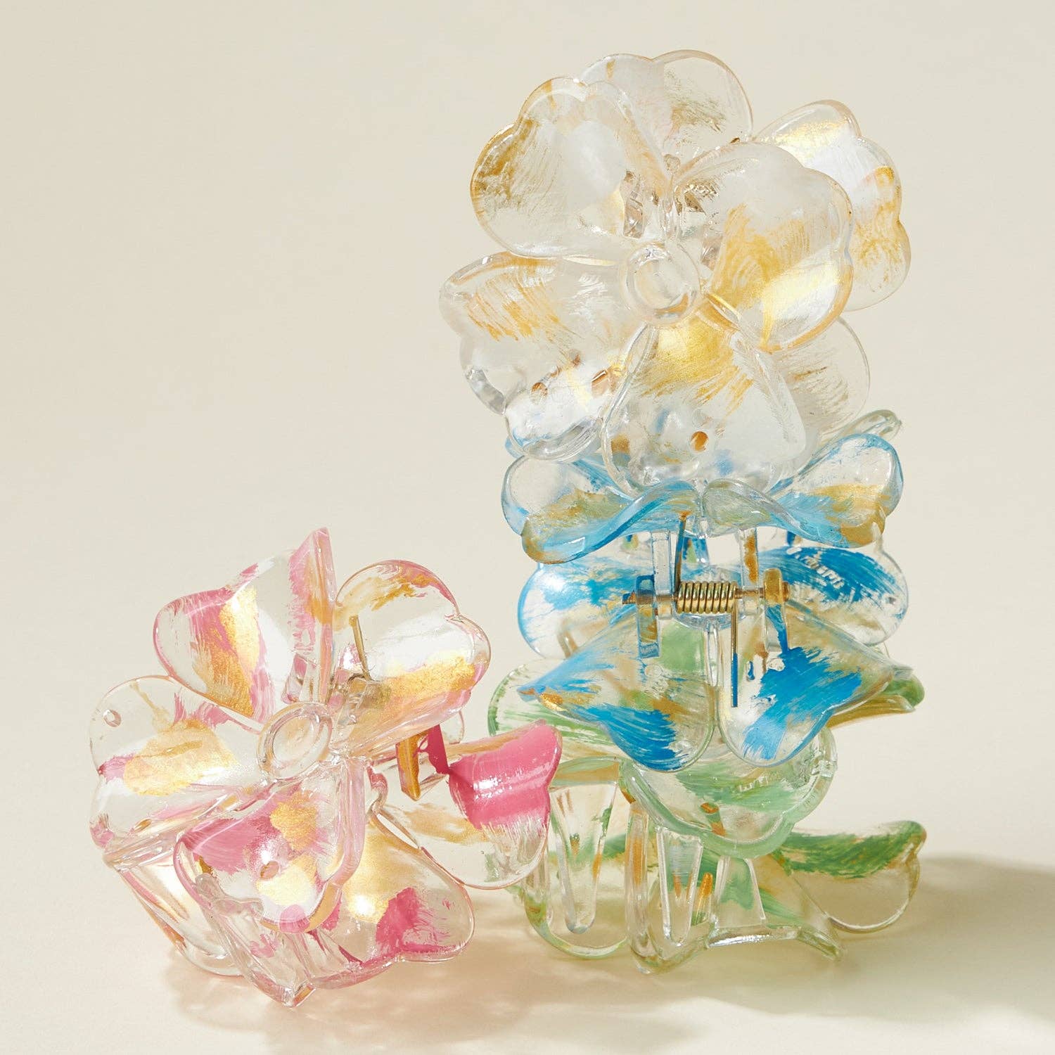 Frem - Gold Painted Flower Claw Hair Clips