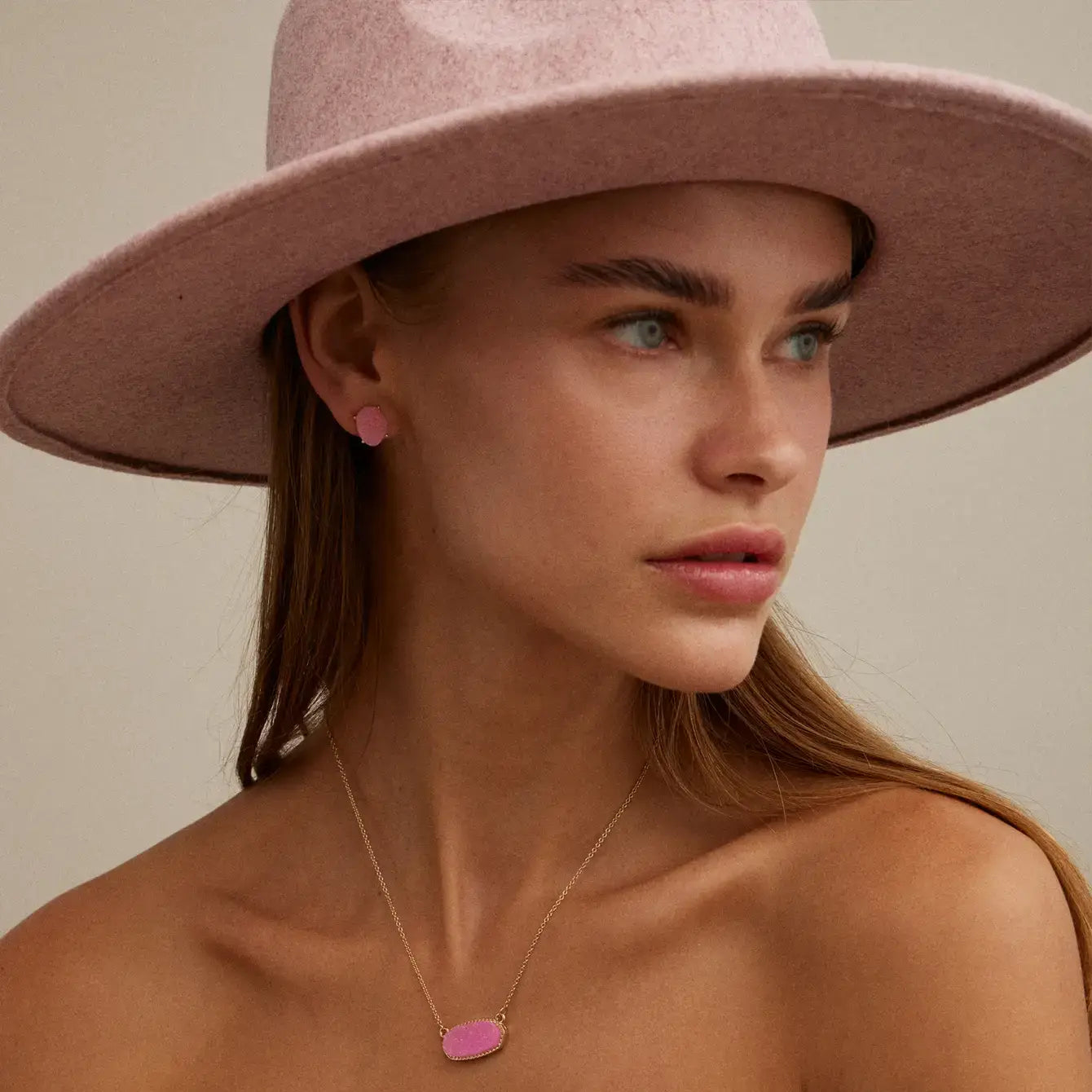 Frem - Druzy Stone Charm Short Necklace