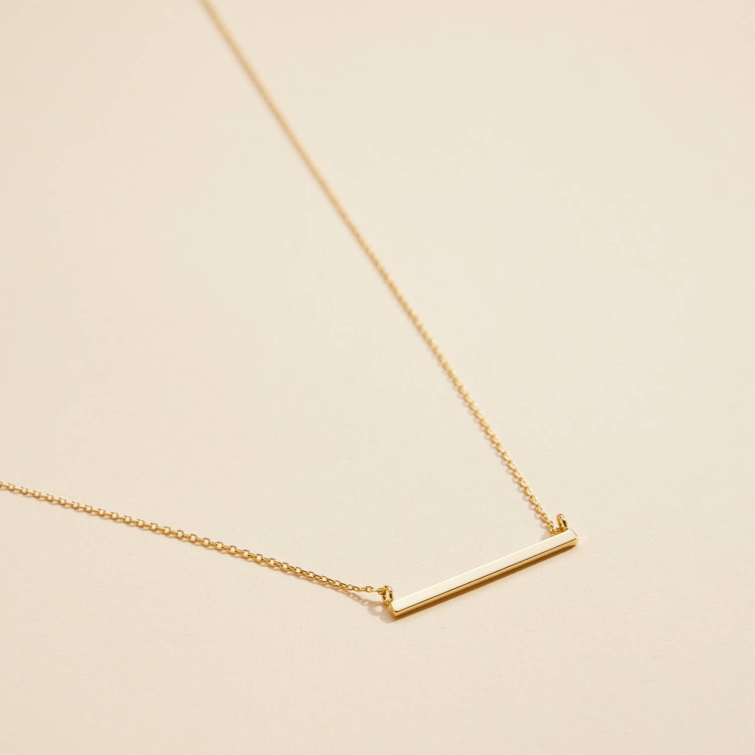 Frem - Bar Charm Gold Dip Short Necklace