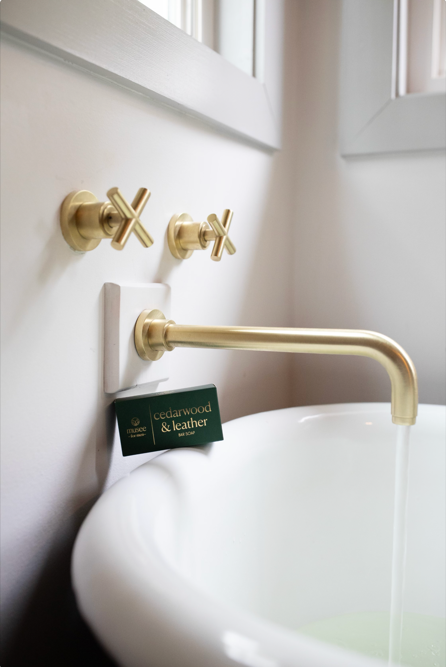 Musee - Cedarwood & Leather Bar Soap