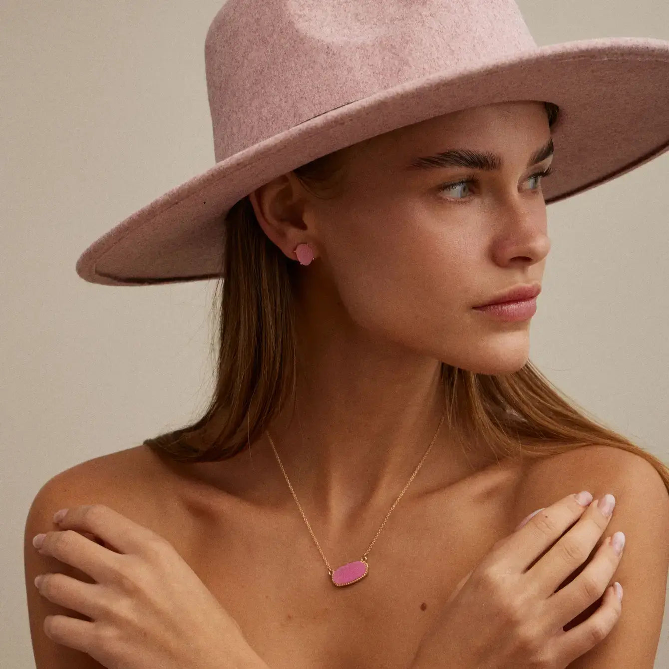 Frem - Druzy Stone Charm Short Necklace