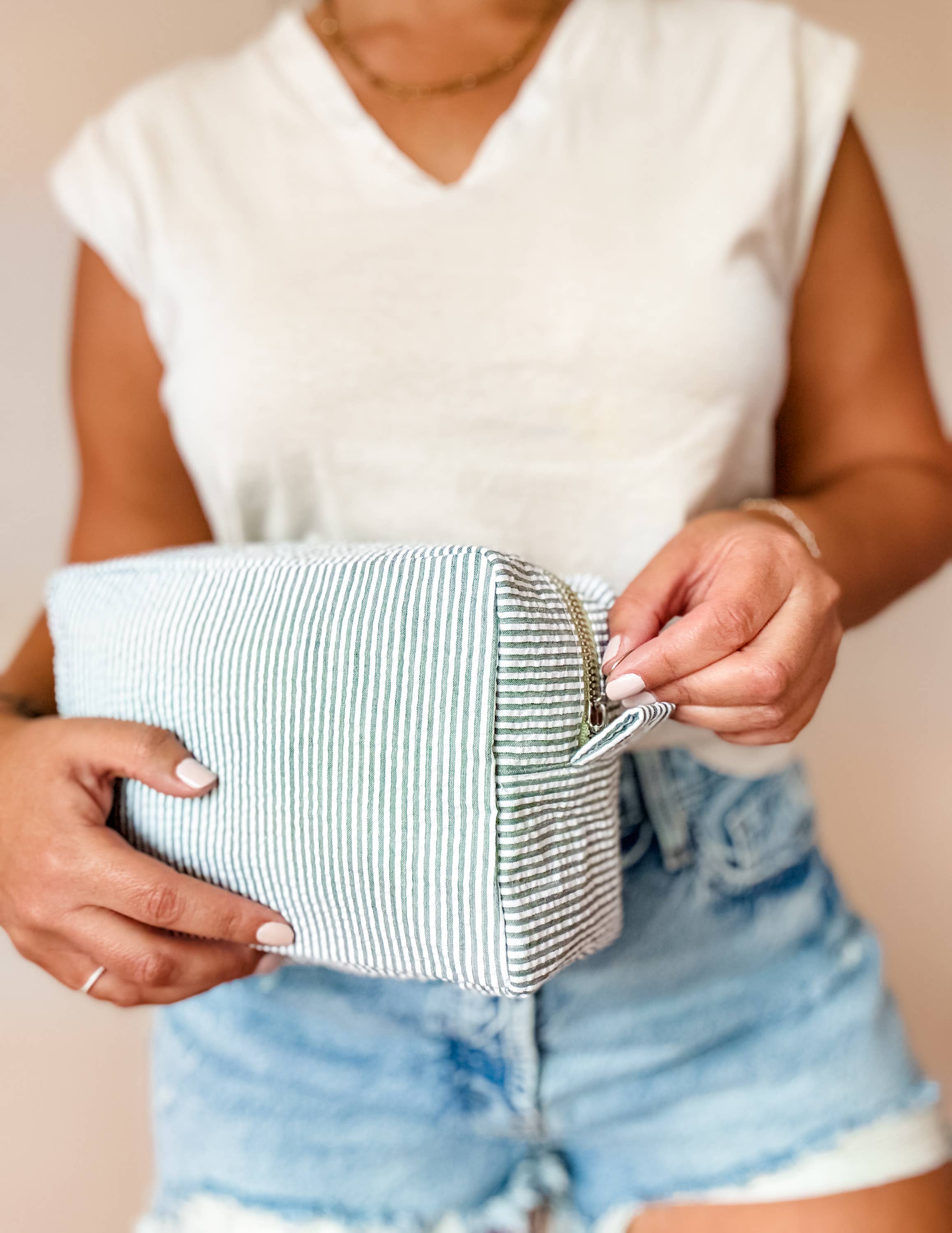 Mugsby - Seersucker Spring Bags, Spring Bags, Pastel Cosmetic Bags