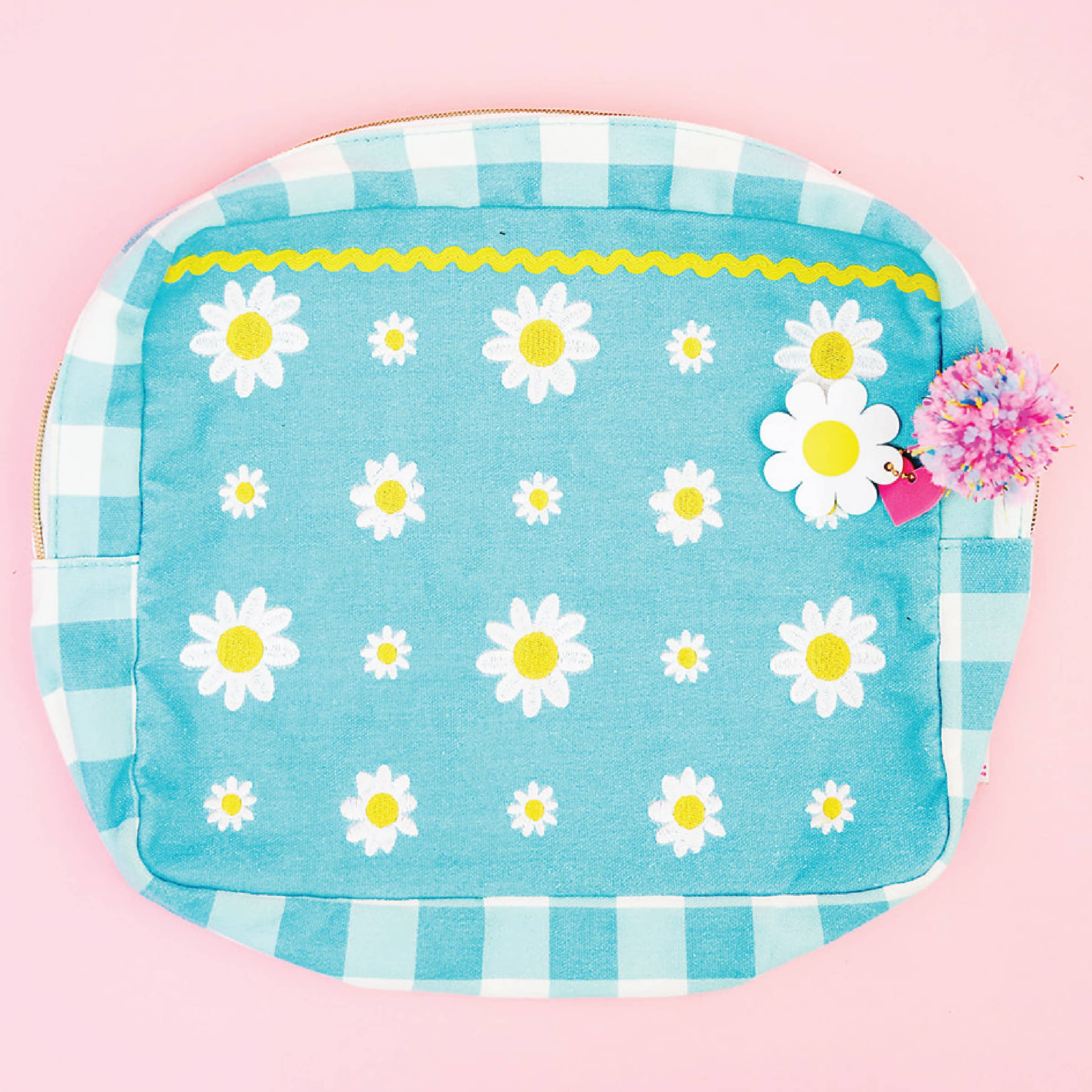 Taylor Elliott Designs - Pouch - Daisy Darling - Large