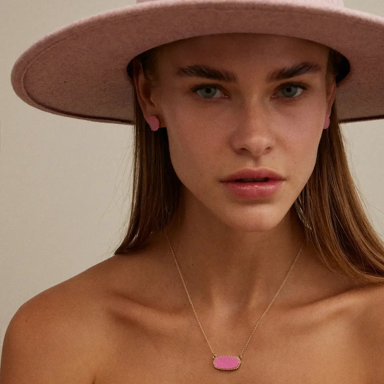 Frem - Druzy Stone Charm Short Necklace