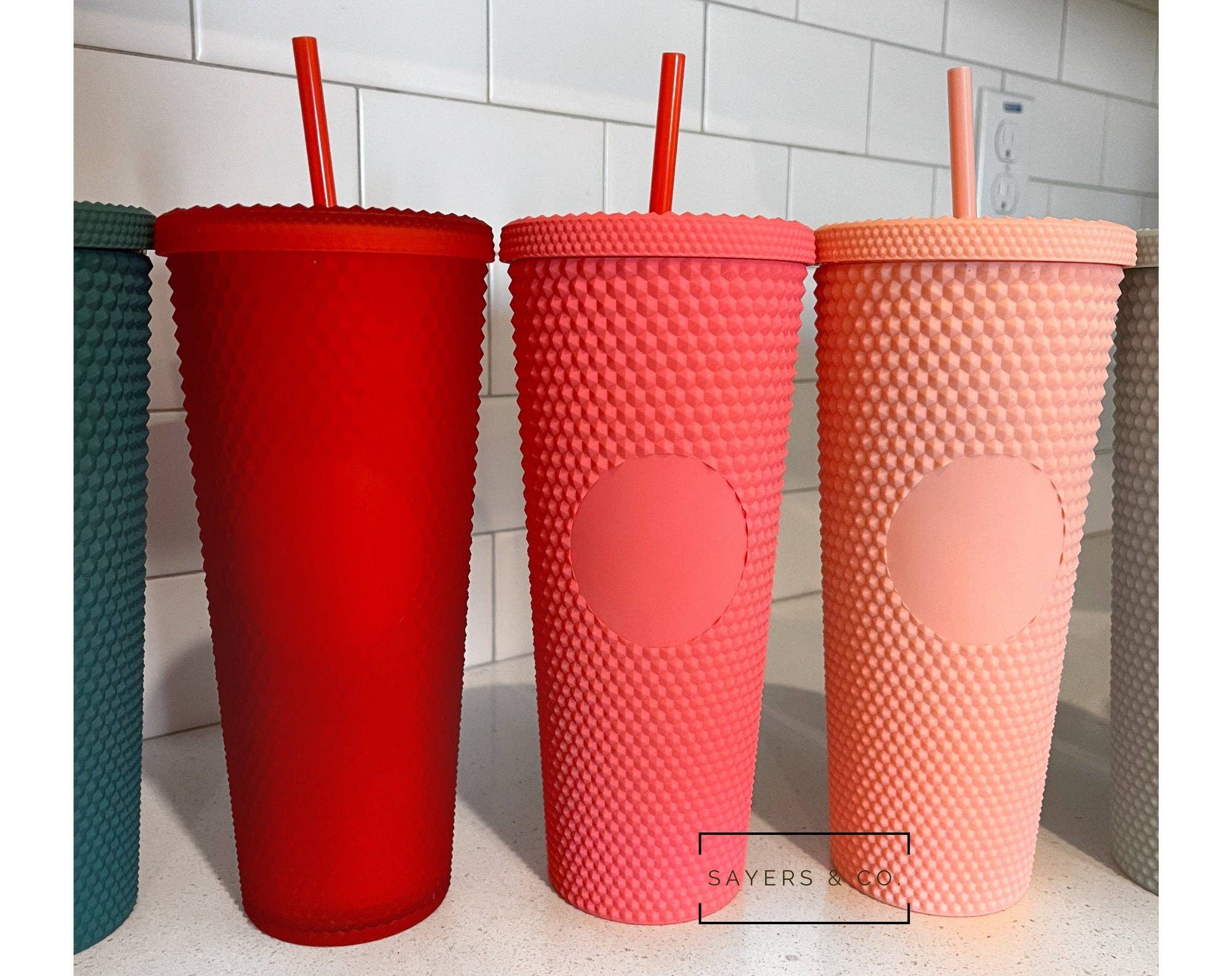 Sayers & Co. - Matte & Glossy Studded 24oz Screw Top Tumbler, Double Walled