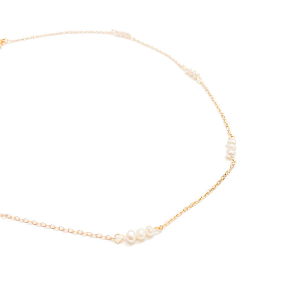Pretty Simple - Precious Pearl Gold Beaded Necklace