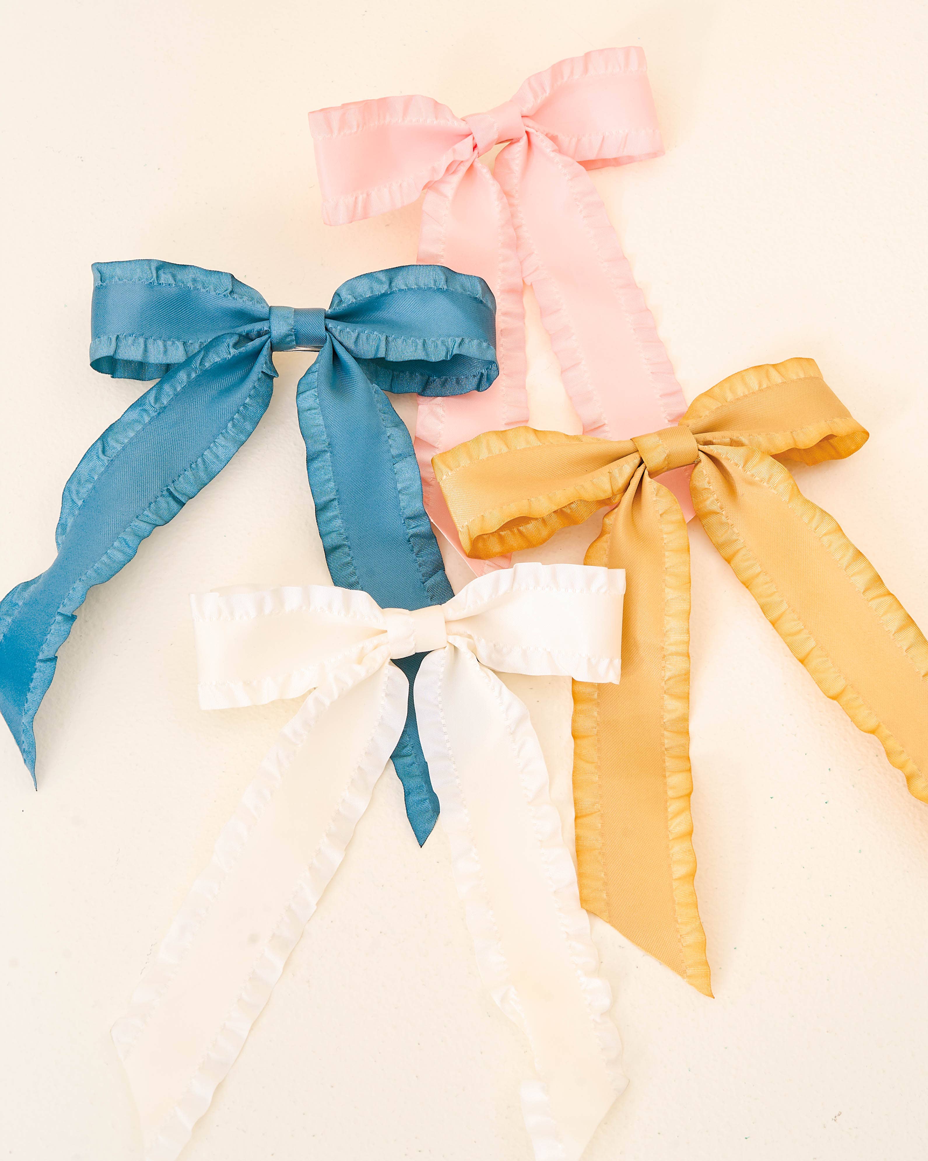 The Darling Effect - Ruffle Hair Bow- Blush