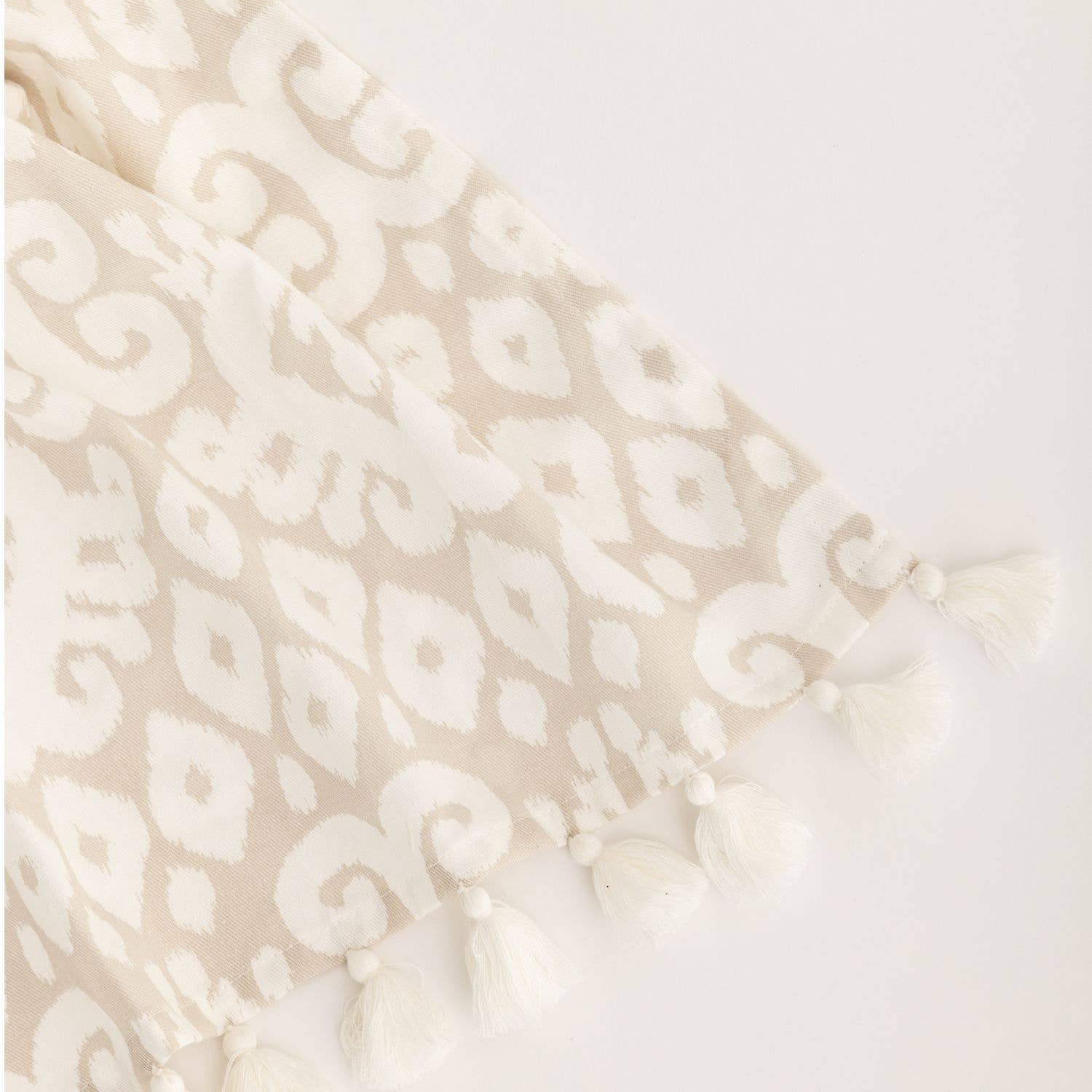 Mary Square - Tea Towel with Tassels Fringe Neutral