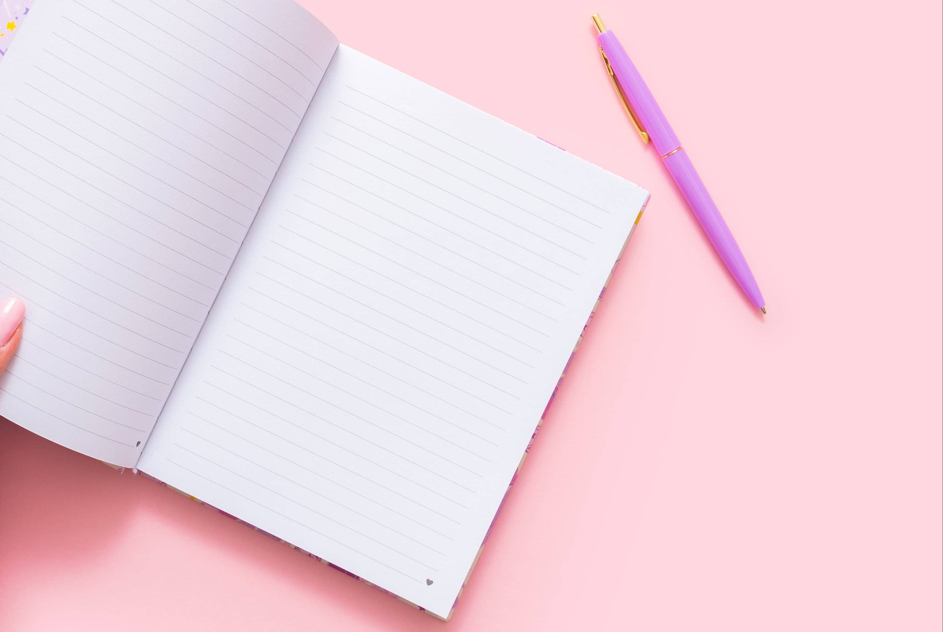 Taylor Elliott Designs - *ON SALE* Hardcover Notebook - Green Gingham w/ Flowers