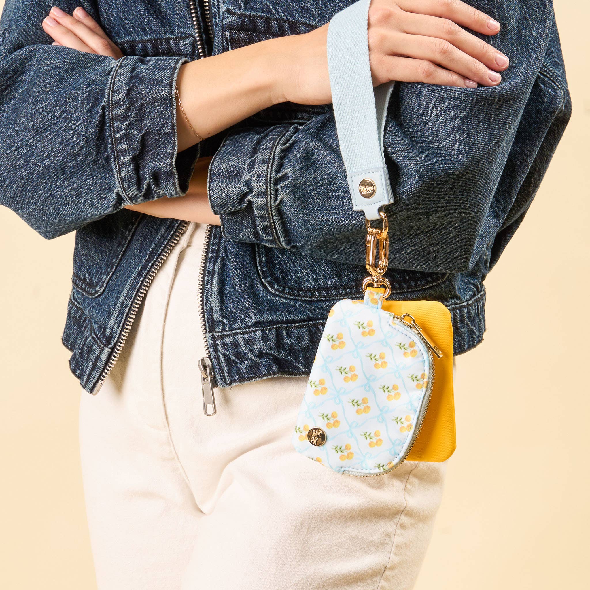 The Darling Effect - Dynamic Duo Pouch Wristlet-Marigold Lane Blue