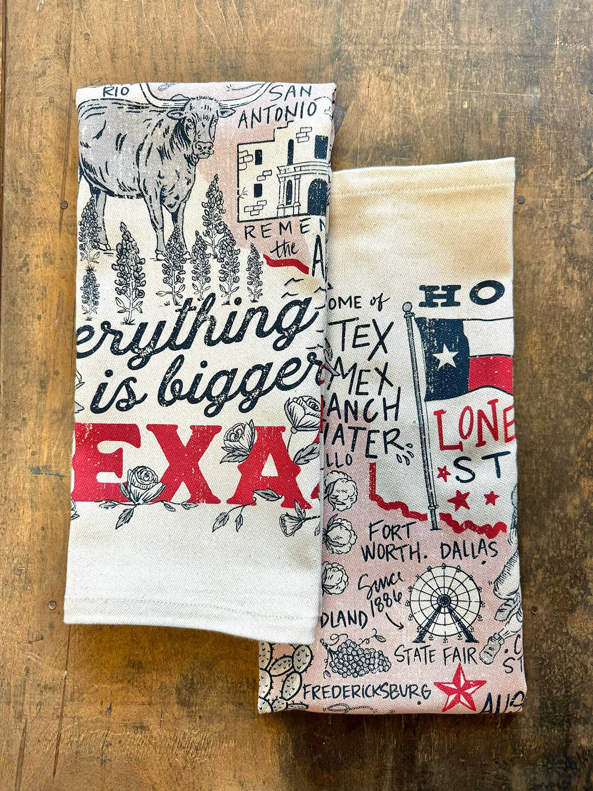 SOUTHERN FRIED DESIGN BARN - Everything Is Bigger In Texas- Kitchen Towel