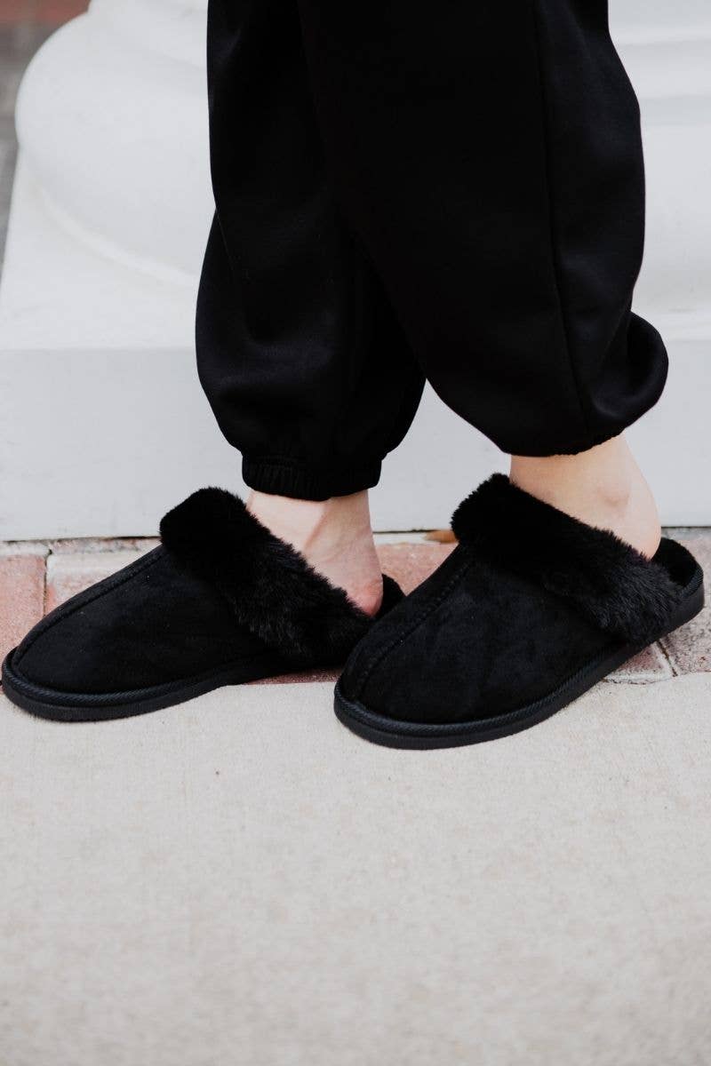 Katydid - Black Faux Fur Women's Slippers