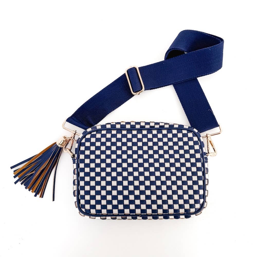 Pretty Simple - Woven Willow Camera Crossbody Bag